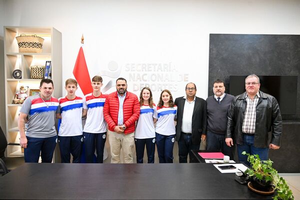 Ministro de Deportes despidió a delegación juvenil que irá al Mundial de Bochas - .::Agencia IP::.
