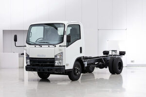 Isuzu mantiene su posici贸n como favorito en el mercado paraguayo con sus camiones serie Q - Revista PLUS