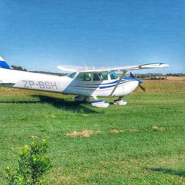 Roban una avioneta y celulares en predio agroindustrial