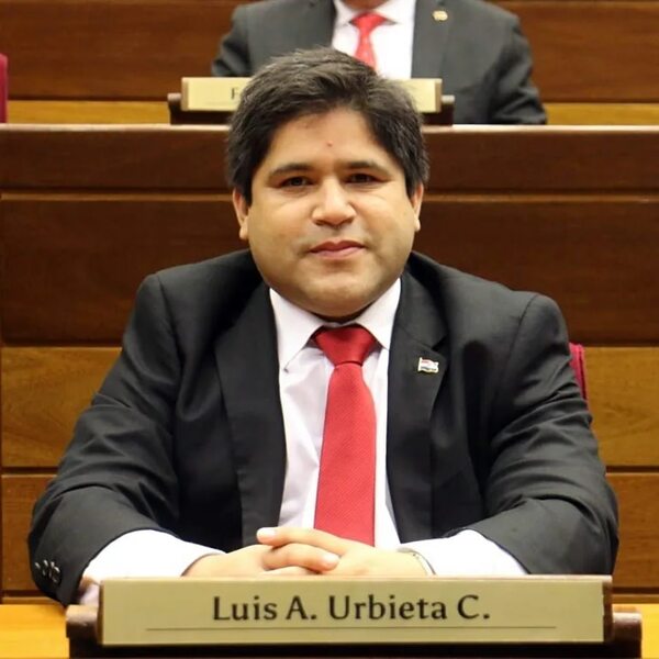 Fiscal llamará de nuevo a exdiputado tras declaración televisiva de prófugo - Policiales - ABC Color