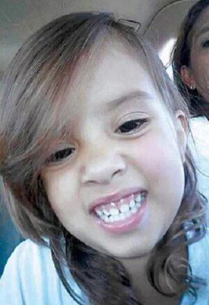 Padres de la niña asesinada por agentes de la Senad están conformes con nueva condena - Nacionales - ABC Color