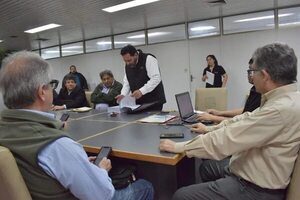 Asunción: 22 empresas pujan por empedrar las últimas 100 calles de tierra - Nacionales - ABC Color