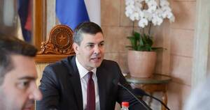 La Nación / Peña dijo que sigue con preocupación las irregularidades del IPS