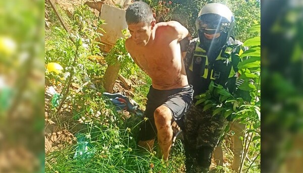¡Capturan al hombre que asaltó a una profe frente a sus alumnitos!