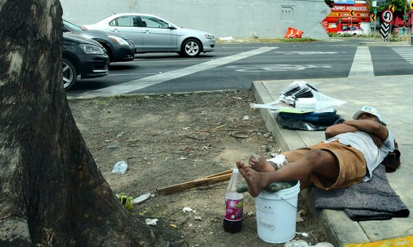 Retiros por desempleo en México llegan a un récord de 171 millones de dólares en agosto - MarketData
