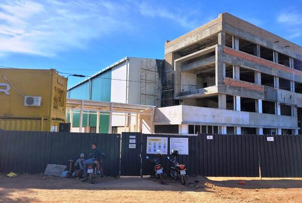 Fatal derrumbe en una obra en Luque •