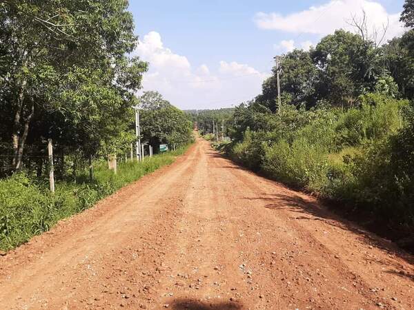 Delincuentes interceptan y roban a motociclista en Santísima Trinidad
