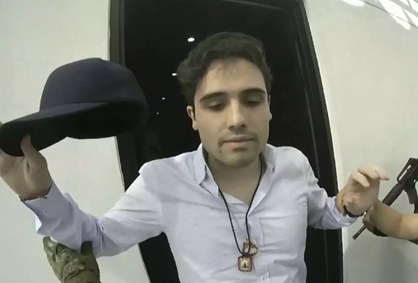 México extradita a EEUU a Ovidio Guzmán López, hijo de "El Chapo" - .::Agencia IP::.