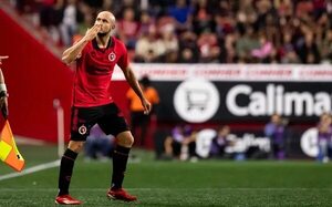 Carlos González: sin gol en la selección a marcar para Xolos - Fútbol Internacional - ABC Color
