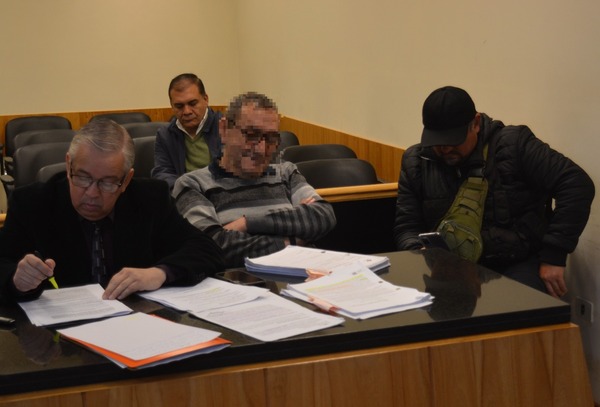 Abuelo acusado de abuso se expone a 30 años de prisión