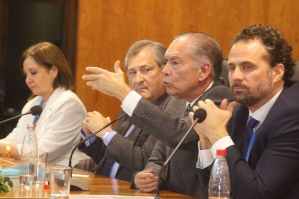 Presentaron libro “Fronteras del SIDH” de Jorge Alejandro Amaya