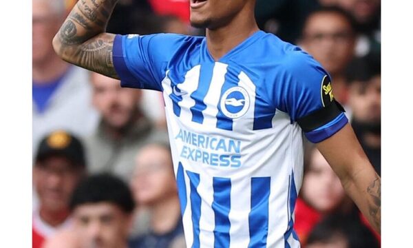 Dedican triunfo del Brighton a Julio Enciso