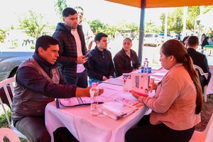 Realizan inscripciones primera vez en el RCP en jornada cívica en Limpio - .::Agencia IP::.