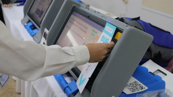 Avance sobre la inscripción automática de paraguayos en el exterior da esperanzas a compatriotas