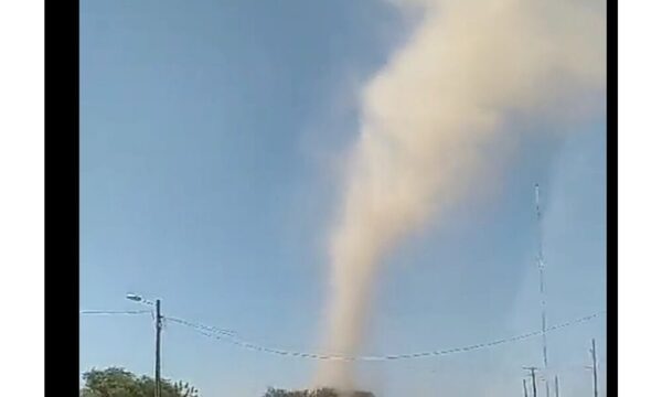 (VIDEO)Torbellino sorprendió en el Chaco