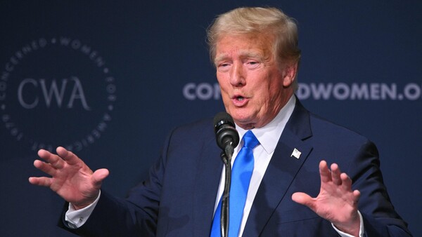Trump dice que el problema de Biden es la incompetencia, no la edad