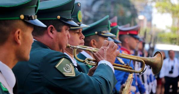 La Nación / Debatirán ajuste del seguro médico para jubilados de fuerzas públicas