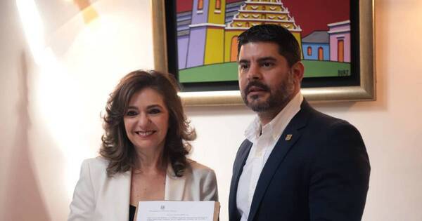La Nación / Marcela Bacigalupo es directora de Cultura en Asunción