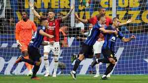 Inter humilla a su eterno rival y alarga su mandato en Milán
