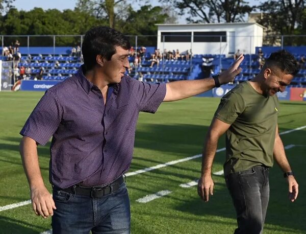 Garnero, sobre la Albirroja: “Puedo dirigir cualquier cosa, al Titanic puedo dirigir” - Selección Paraguaya - ABC Color