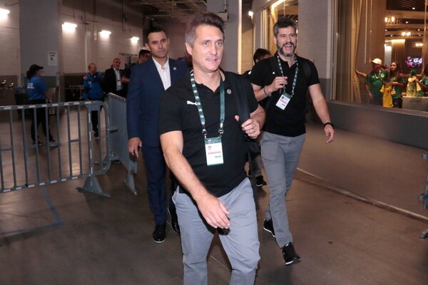 Versus / Oficial: Así comunicó la APF la salida de Guillermo Barros Schelotto