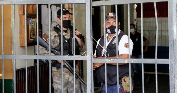 La Nación / Ministerio de Justicia avanza en la formación de 300 nuevos funcionarios penitenciarios