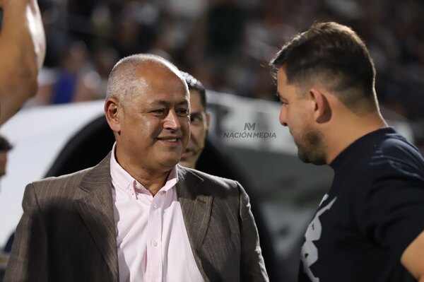 Versus / ¿Qué dijo "Chiqui" Arce sobre las ausencias de Salcedo, Derlis y Bruera en Olimpia?