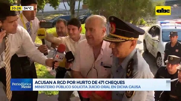 Video: Fiscalía acusa y pide juicio a RGD por hurto de 471 cheques - ABC Noticias - ABC Color
