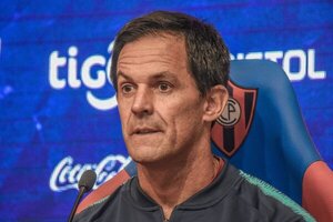No el gallego: Victor Bernay apuntado a sustituir a Diego Gavilán