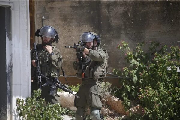Israel participa en “traslado forzoso” de palestinos en Cisjordania, denuncia ONG israelí - Mundo - ABC Color