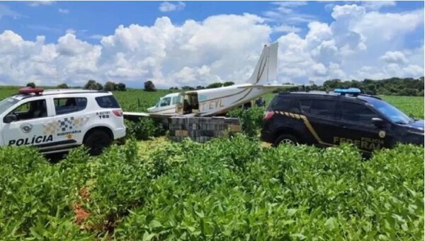 Cae piloto de avioneta interceptada en Brasil que salió de Paraguay con 528 kilos de cocaína - Oasis FM 94.3