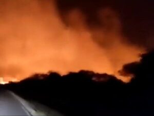 Incendio afecta unas 8 hectáreas en la zona de Pa'i Puku, Chaco · Radio Monumental 1080 AM