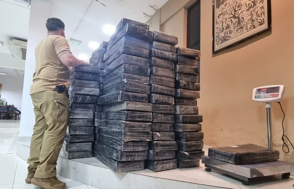 Senad intercepted a drug trafficking operation with over 33 tons of marijuana in Canindeyú - .::Agencia IP::.