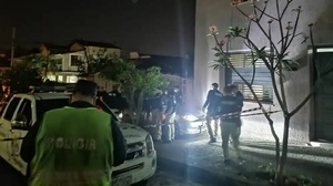 Sicariato en Asunción: Hombre con antecedentes penales hallado muerto en su vehículo