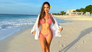 [GALERÍA] ¡Lo hizo de nuevo! Doctora Miss peló cuerazo en biquini
