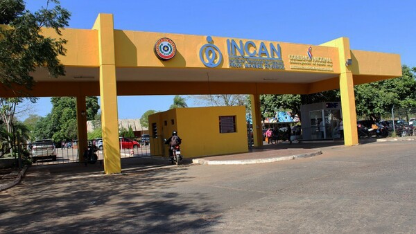 Incán: Falta de medicamentos es “una crisis que se está resolviendo”, asegura director