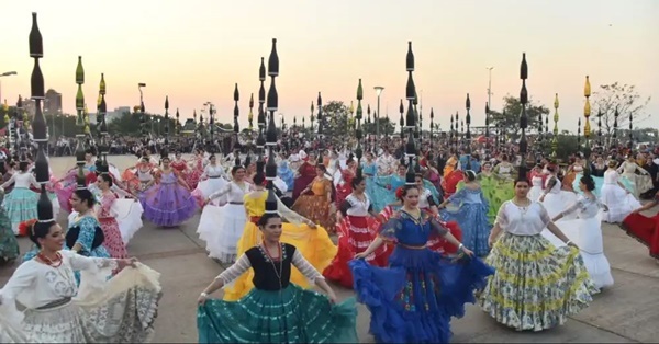 Las mujeres botelleras posicionan al Paraguay ante el mundo - EPA