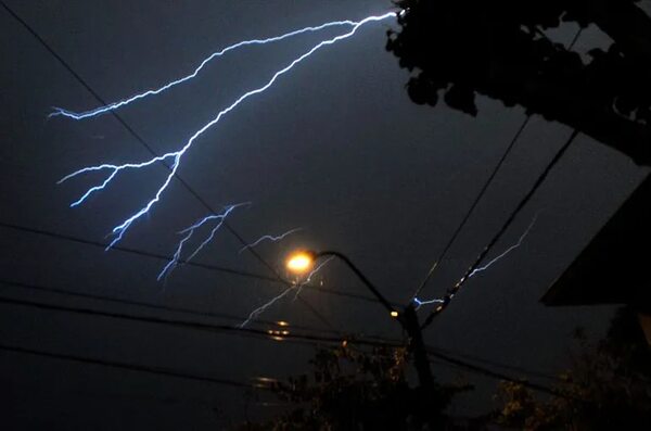 Meteorología: alerta de tormentas para 13 departamentos de Paraguay - Clima - ABC Color