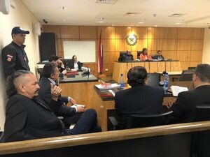 AUDIO: Condenan a dos años de cárcel a Mbururu por robo y coacción grave - Periodísticamente - ABC Color