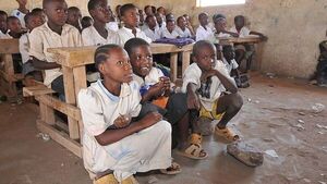 Educación "en estado de emergencia", alerta Unesco, ante 250 millones de desescolarizados