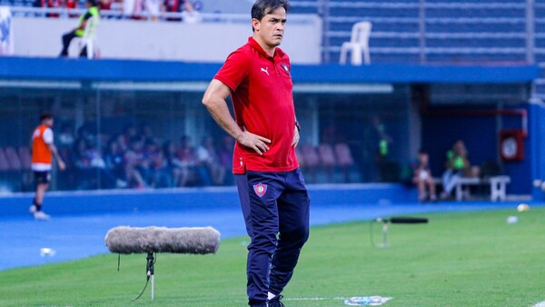Cerro Porteño oficializa la salida de Diego Gavilán