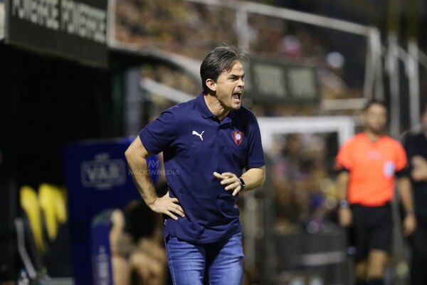 Versus / Diego Gavilán y su despedida de Cerro: "La conciencia tranquila"