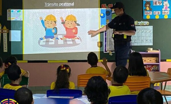Reactivan agenda de educación en colegios de Ciudad del Este
