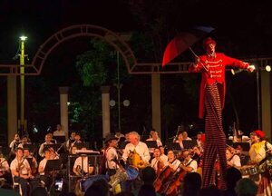 “El gran vals” lleva danza, música y clown al Centro Paraguayo Japonés - Música - ABC Color