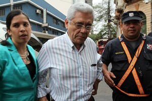 Jueza de ejecución ordena captura de Froilán Peralta por lesión de confianza en la UNA - La Tribuna