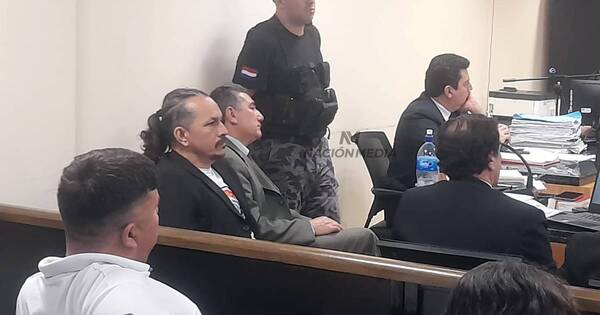 La Nación / Mbururú Esquivel fue condenado a dos años como instigador de coacción grave