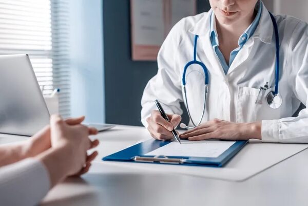Médicos argentinos vienen a Paraguay por mejor paga, relata medio alemán - Nacionales - ABC Color