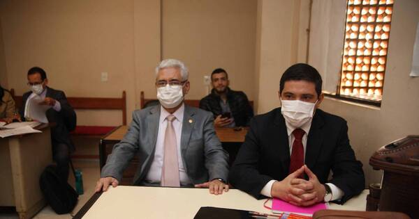 La Nación / Ordenan captura de exrector de la UNA para cumplir condena de 3 años de cárcel