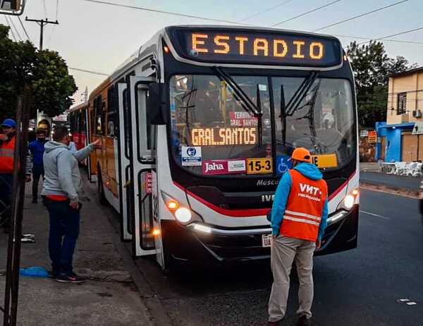Multan a línea 15 por no cumplir con traslado gratuito | 1000 Noticias