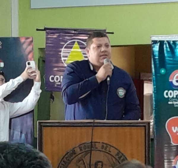 ´Juancho´ promete asfalto en recinto privado de la expo y demuestra su "ignorancia" sobre el tema